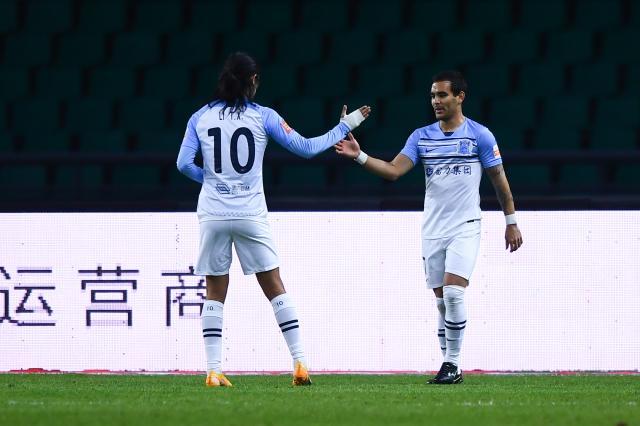 开云体育下载APP-卡尔多纳承接扎哈维衣钵 2轮3球已成球队新”大腿”