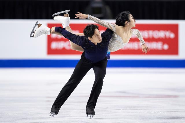 开云体育下载网页版-隋文静韩聪大奖赛开门红 升级版《金桥》有何故事？