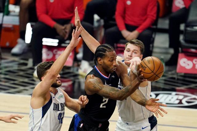 开云体育下载网址-连丢两个主场快艇问题在哪？莱昂纳德：我们没防守